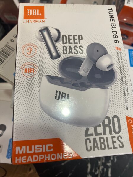 Écouteurs Bluetooth JBL Tune