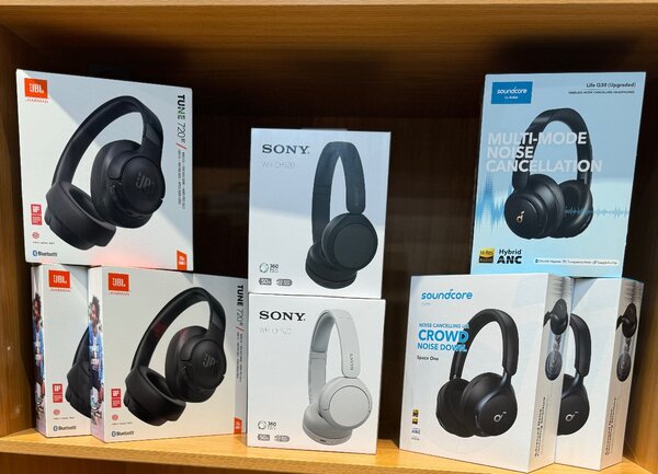 JBL,SONY &SOUNDCORE HEADPHONES