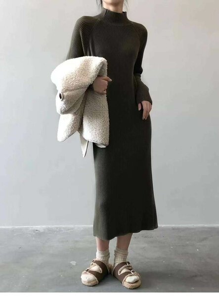 Свитер платье