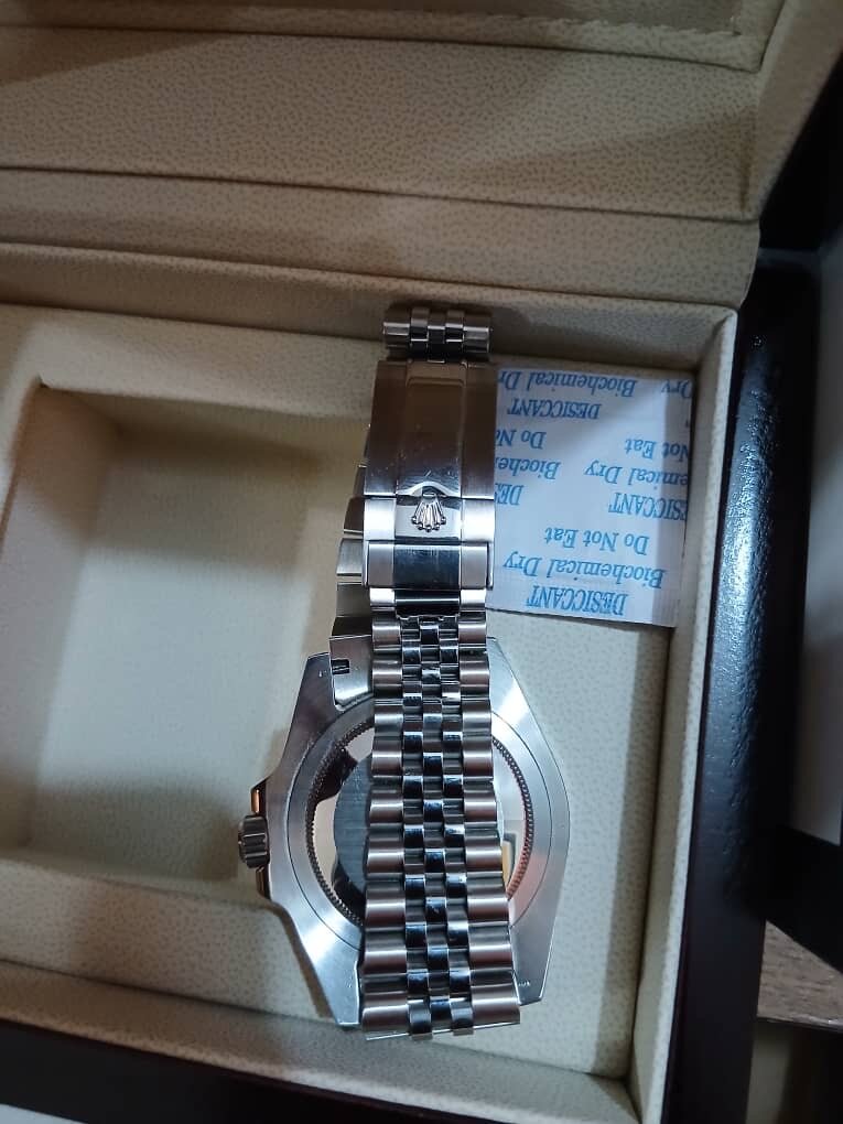 Montre automatique en acier