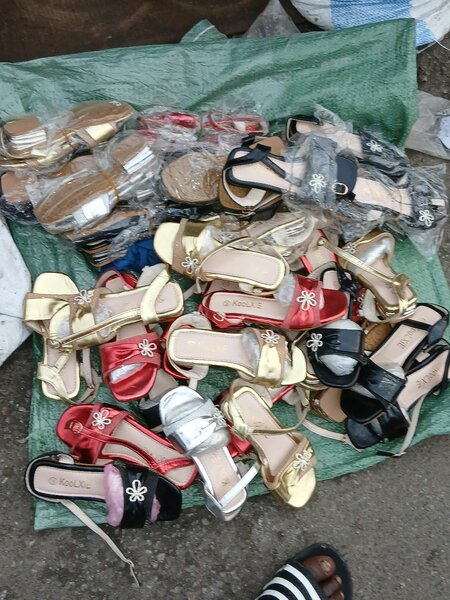 Sandales élégantes en cuir