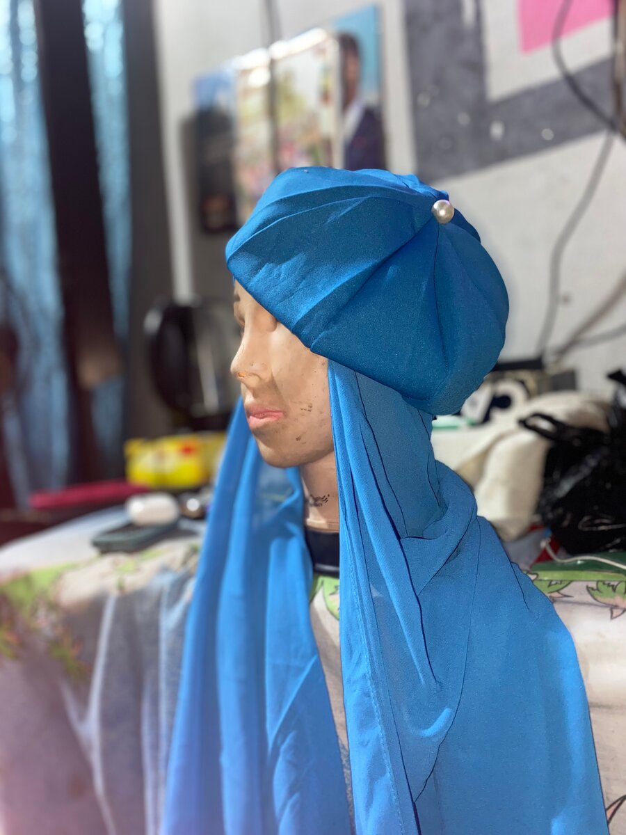 Turban en soie élégant