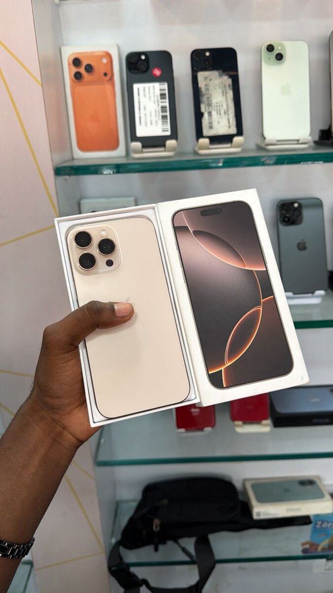 16 pro Max 256giga dispo