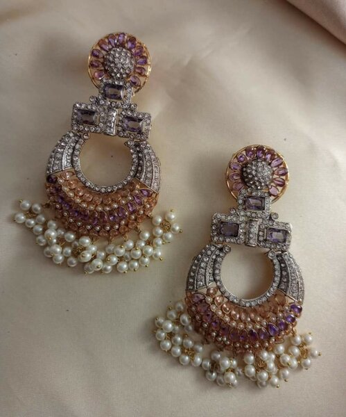 Ladies earrings
