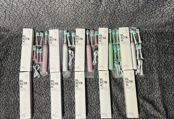 Water flosser and Electric toothbrush 150gh