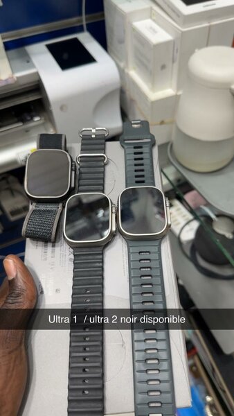 Montres Intelligentes Noires