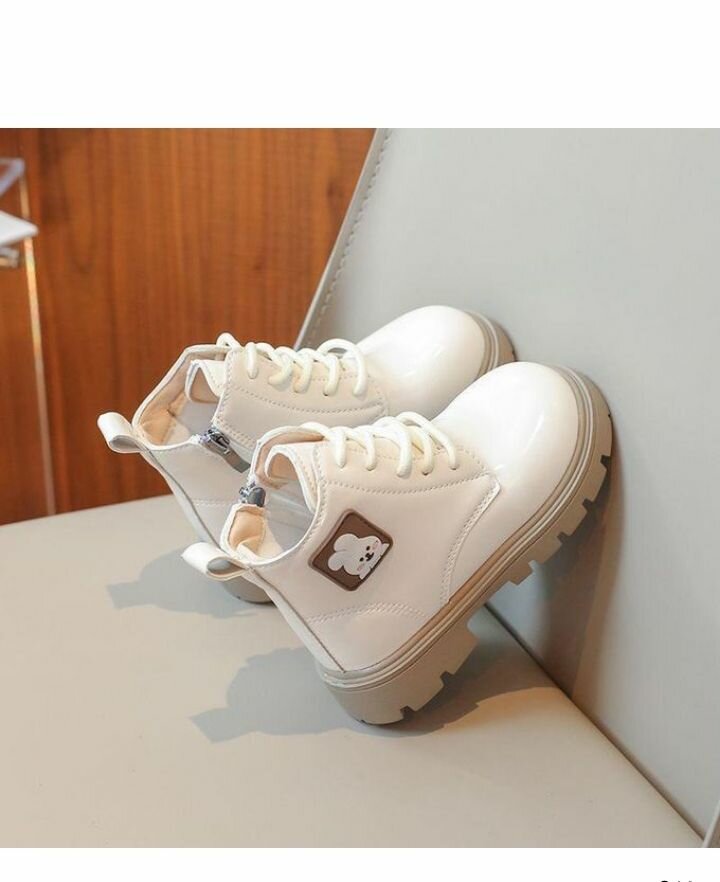 Fashionable Boots For Girls