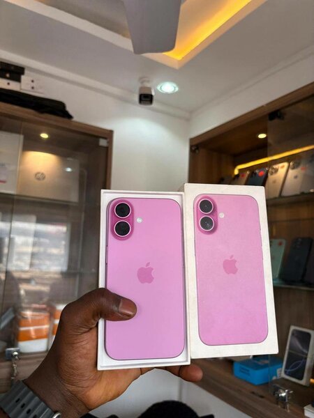 iphone 16 256gig available