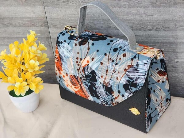 Sac à main chic imprimé floral