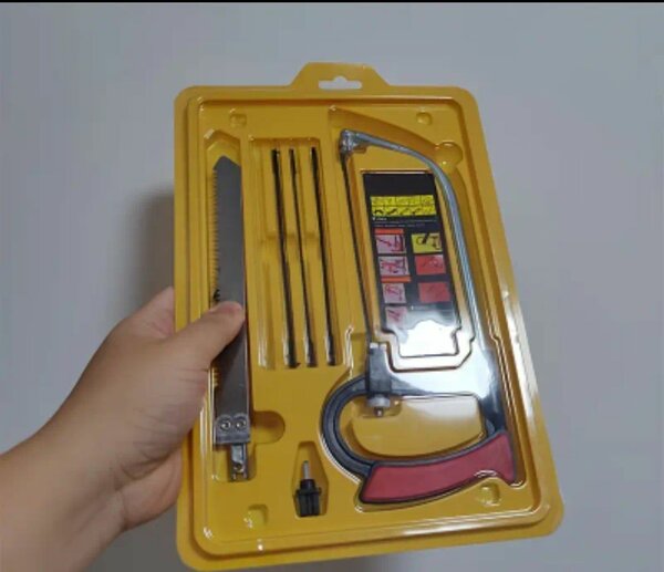 Scie à métaux multi-outils