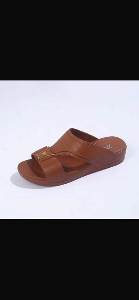 Sandales en cuir marron