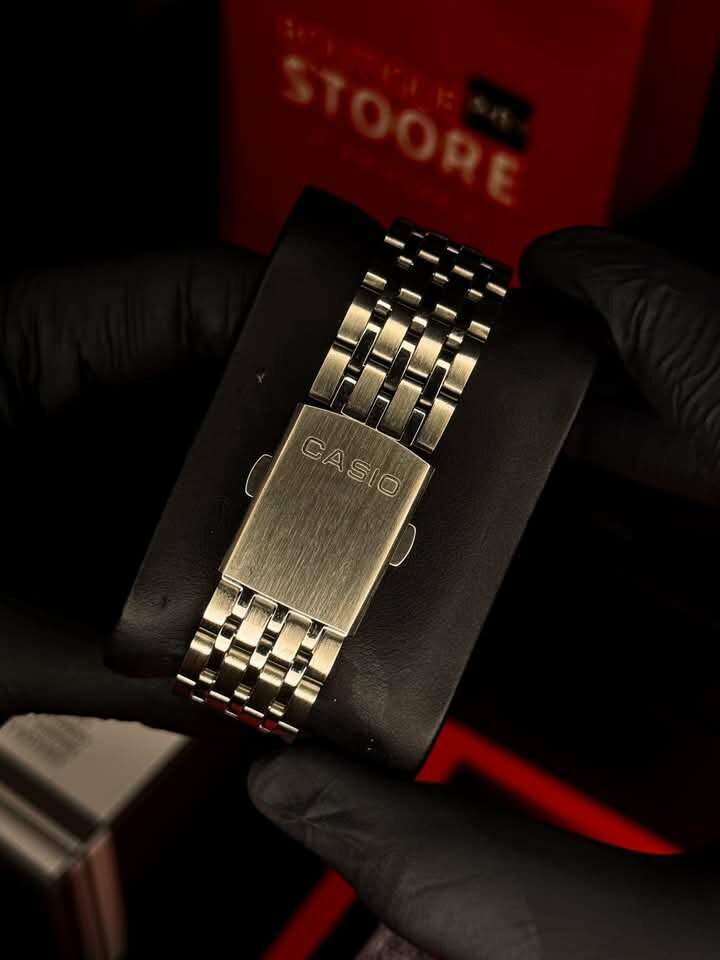 Montre Élégante Casio Homme