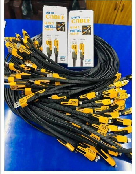 Câble 4 en 1 Métal USB