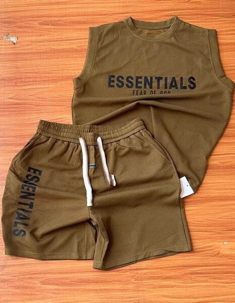ESSENTIALS TOP&DOWN