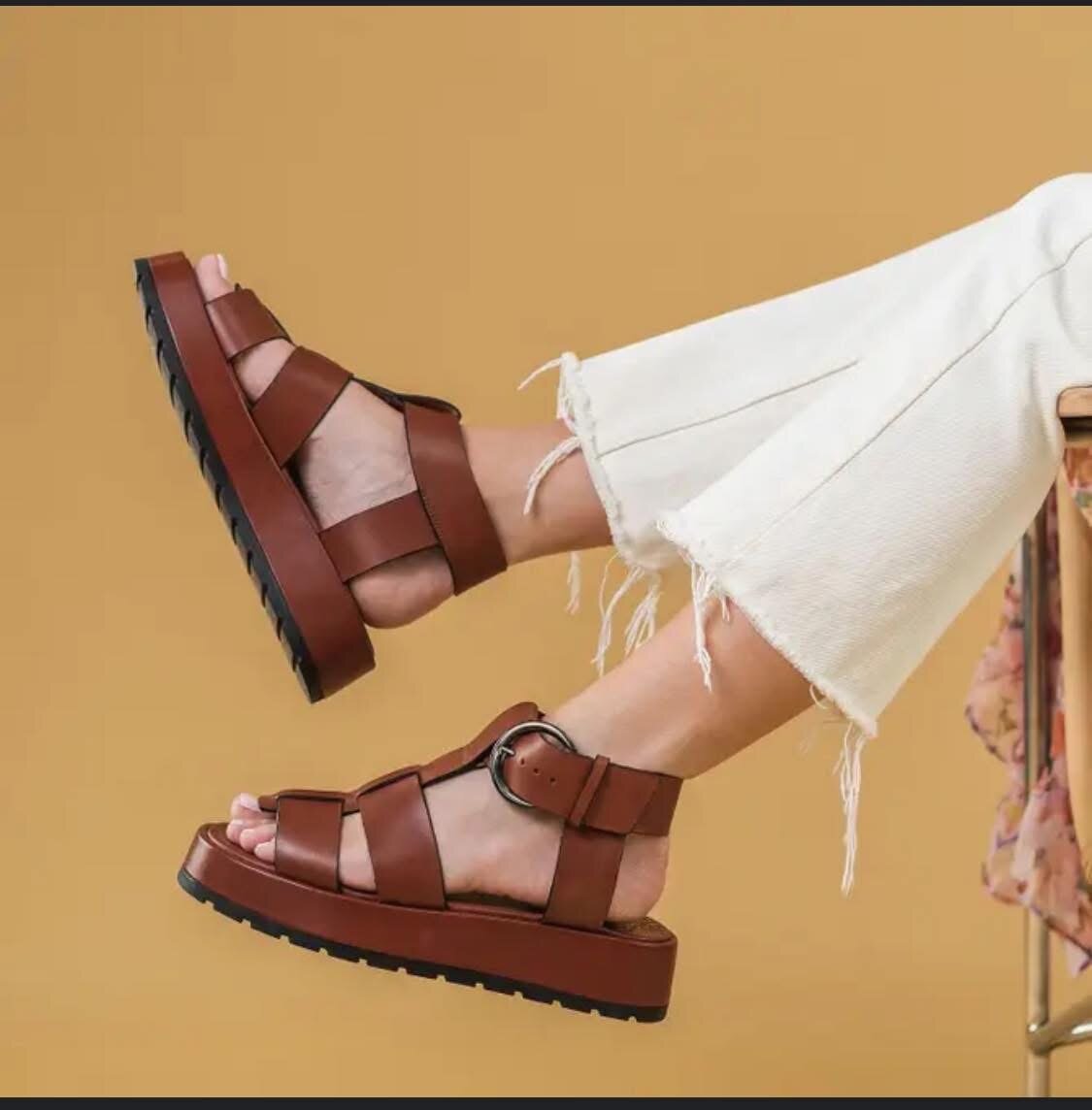 Sandales plateformes chics femme