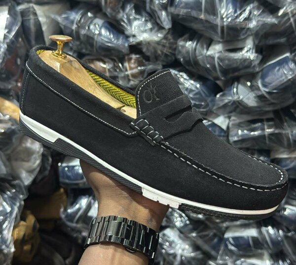 tode noirs élégants hom et fem