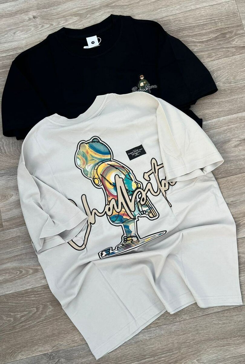 T-shirts graphiques tendance