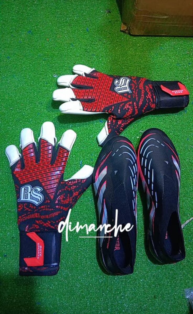 Gants et Chaussures de Football