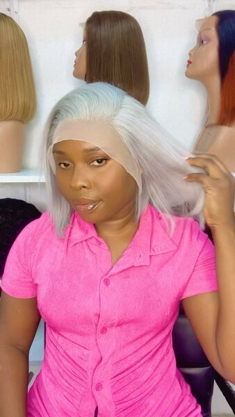 Beautiful and elegant women's wig