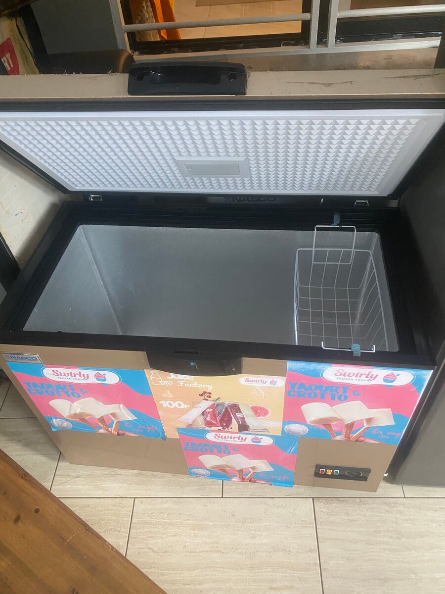 Congélateur coffre spacieux