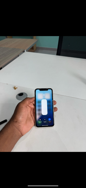 iPhone 11simples casi neuf