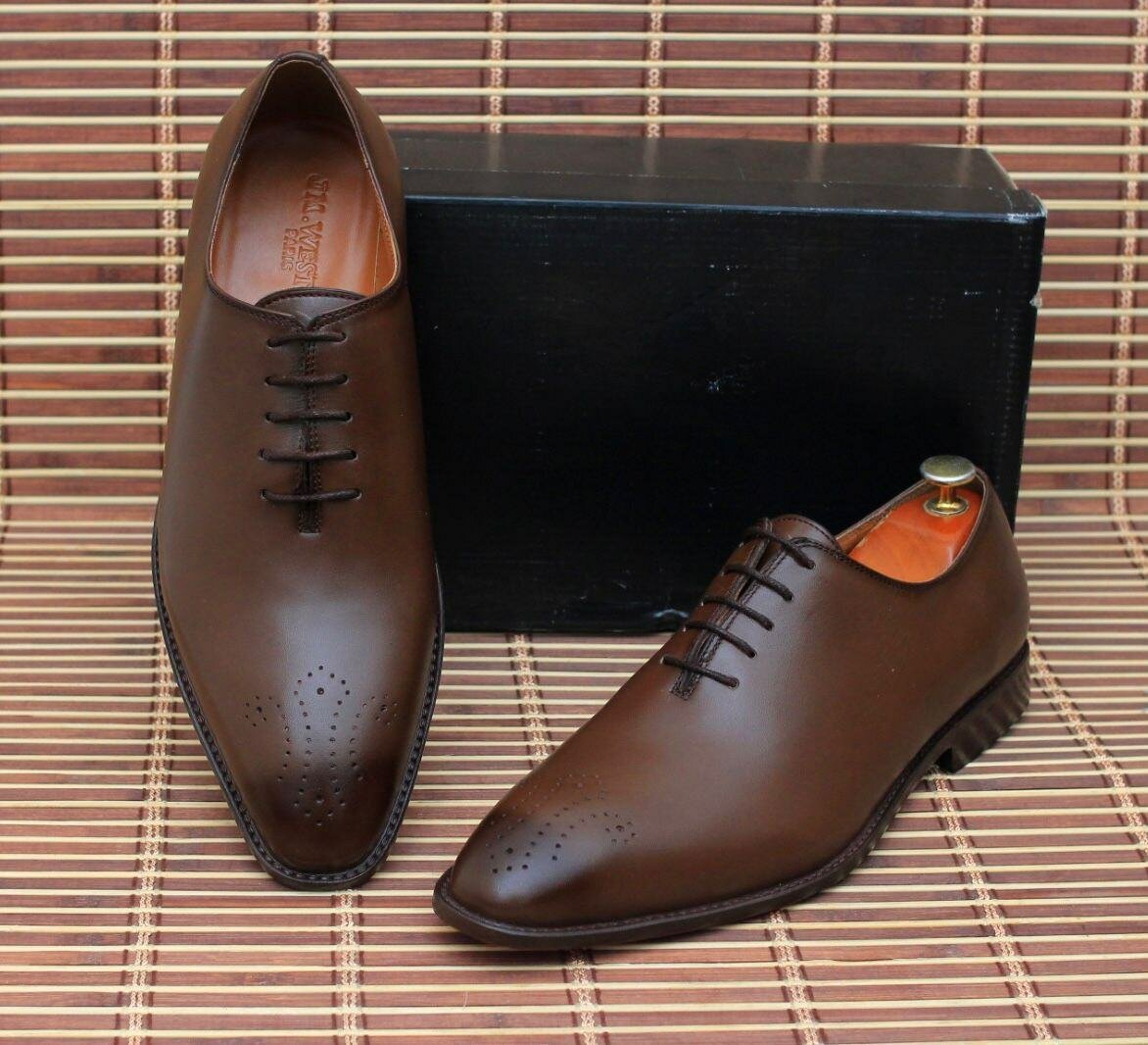 Chaussures en cuir élégantes