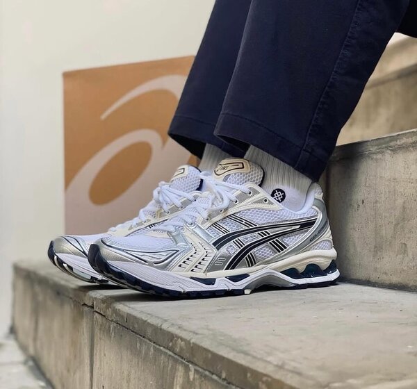 Asics Kayano 14 Beige