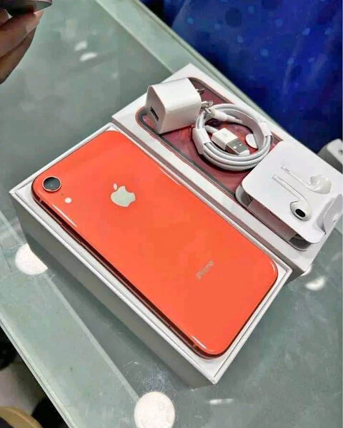 iPhone XR 64GB Rouge Neuf