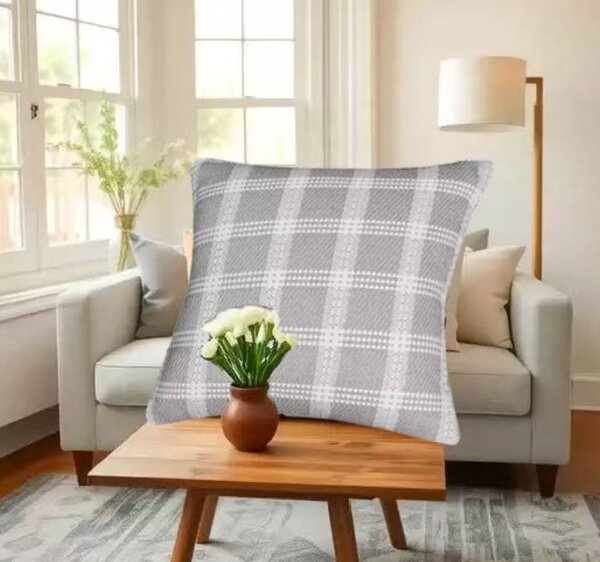 Coussin déco à carreaux élégant
