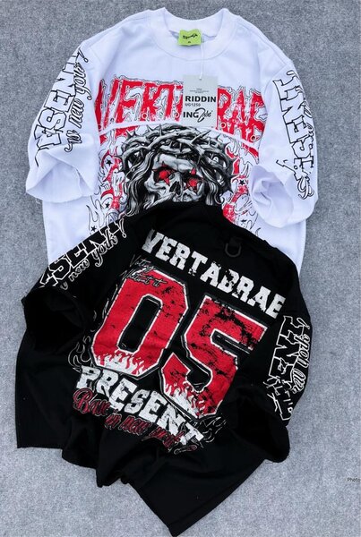 T-shirts graphiques tendance