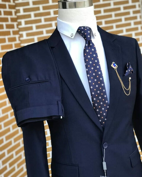 Men's Suits (2 and 3 pcs)
