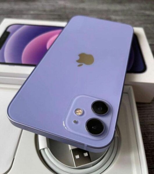 Apple iPhone violet