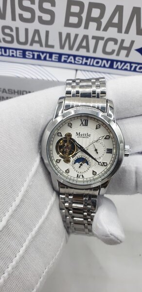 Mettle casual watches