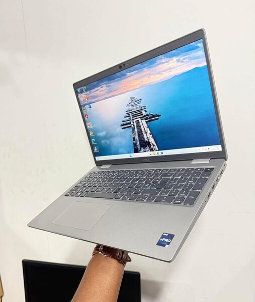 DELL LATITUDE 5531 CORE i7