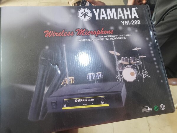Yamaha Wireless Microphone YM-288