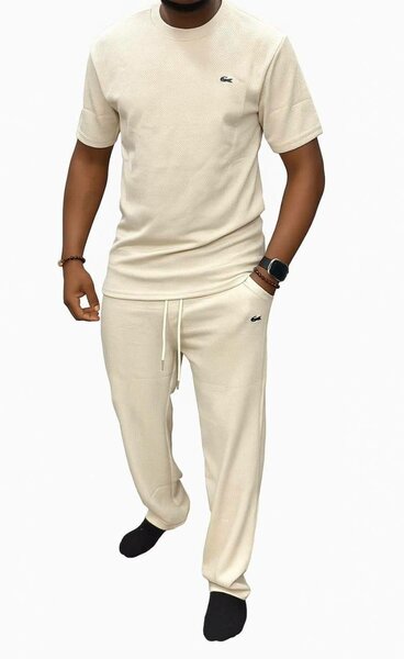 Tenue de jogging décontractée homme