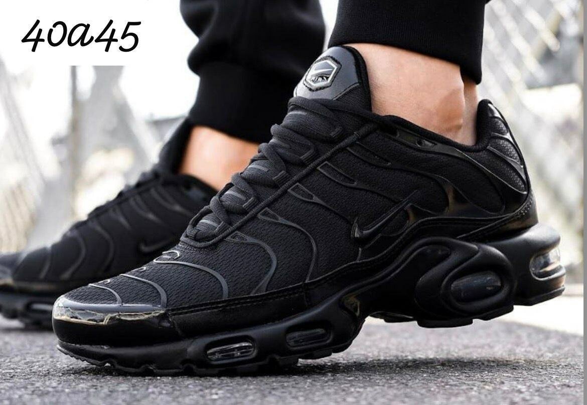 Baskets noires confortables