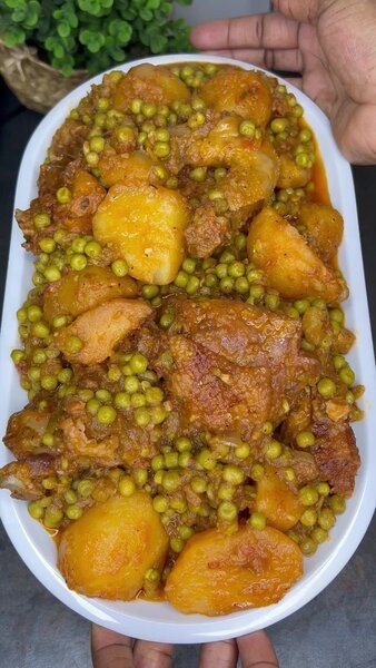 Plat mijoté au poulet et légumes