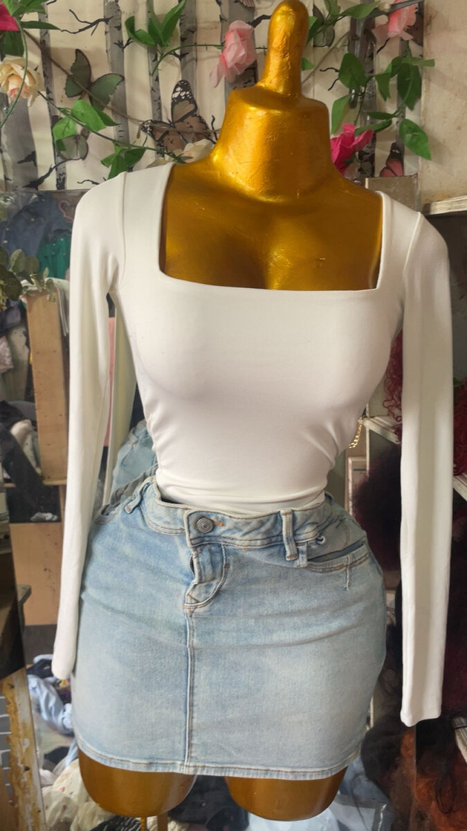 Jupe en jean et haut