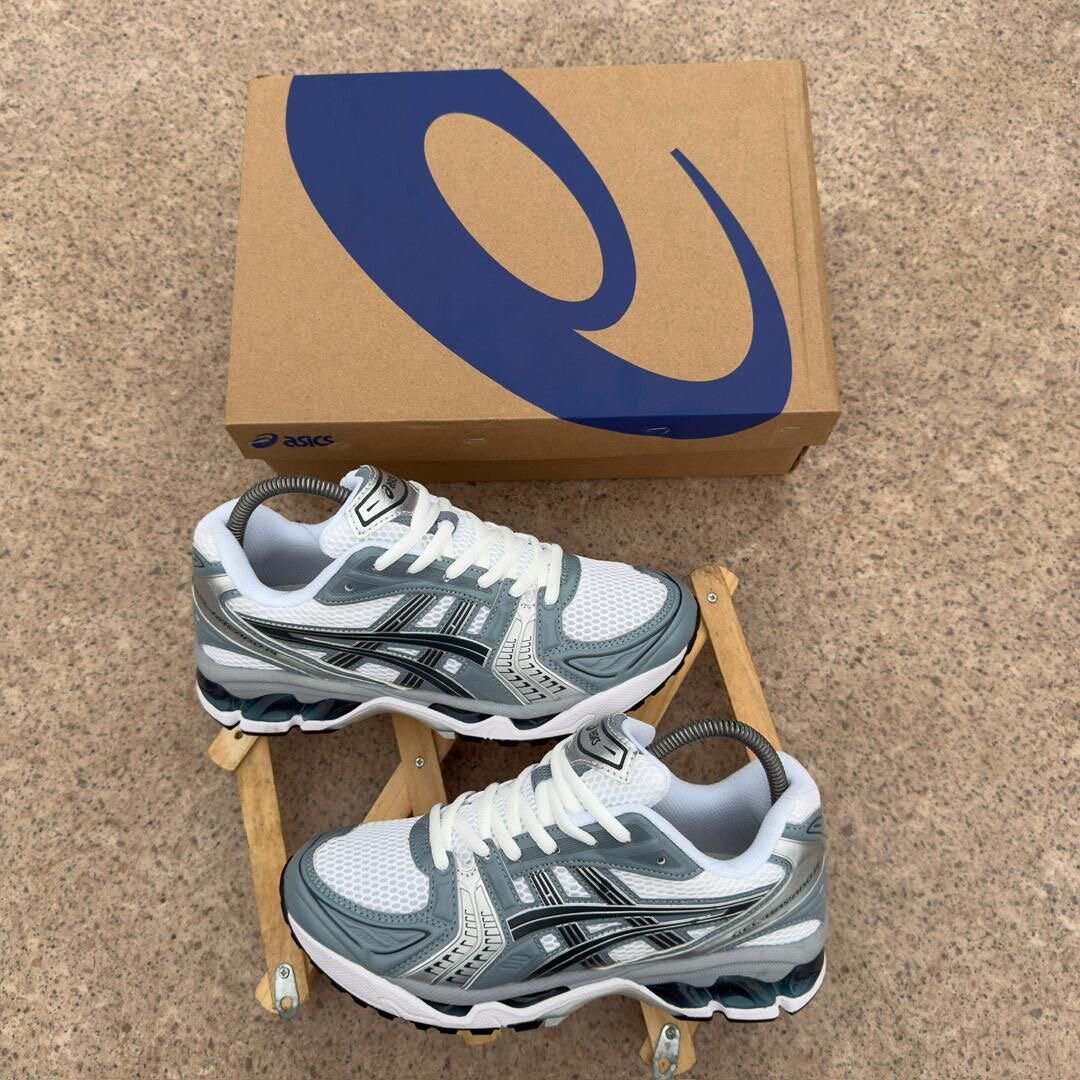 Asics Sneakers Confortables