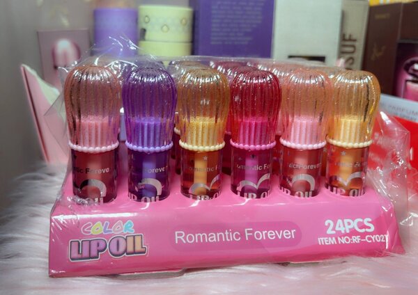 Romantic Youths Lip Oil