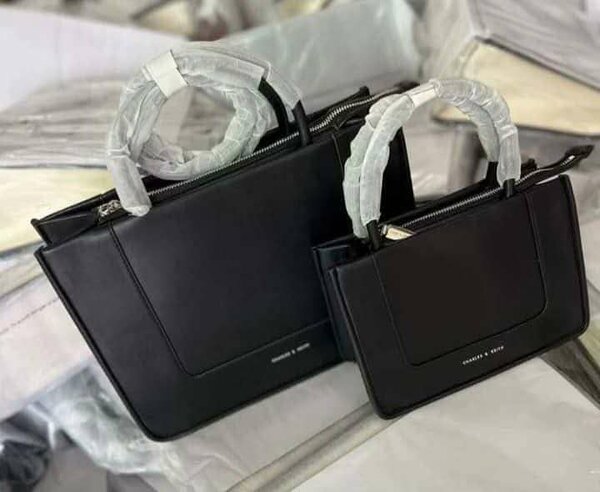 Sac à main élégant noir