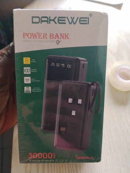 DAKEWEI 30000mAh Power Bank