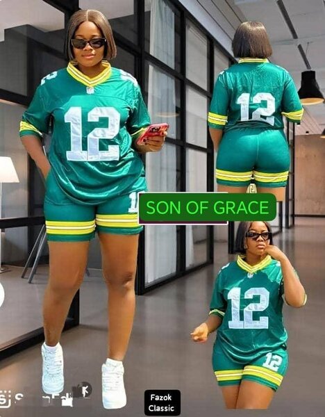 Tenue de sport pour femmes