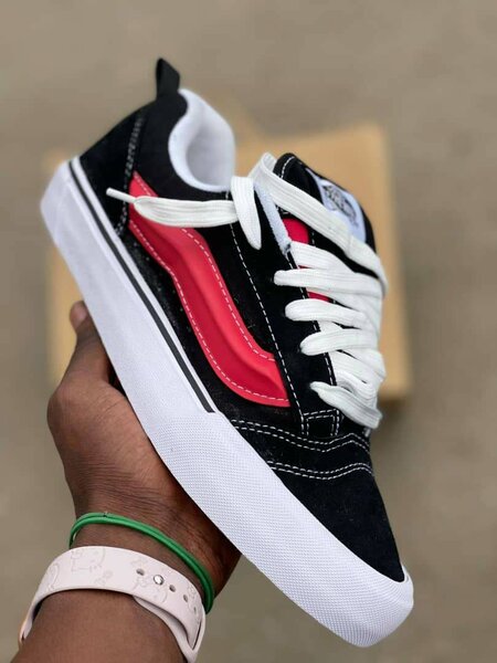 Chaussures Vans Old Skool Noires