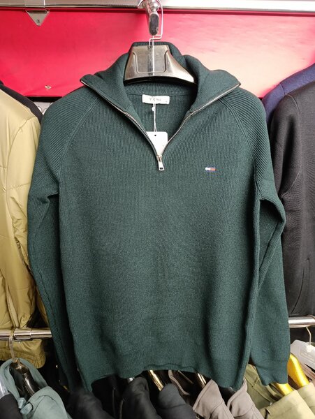 Кофта полузамок