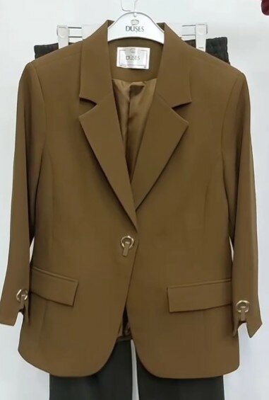 Жакет коричневый 