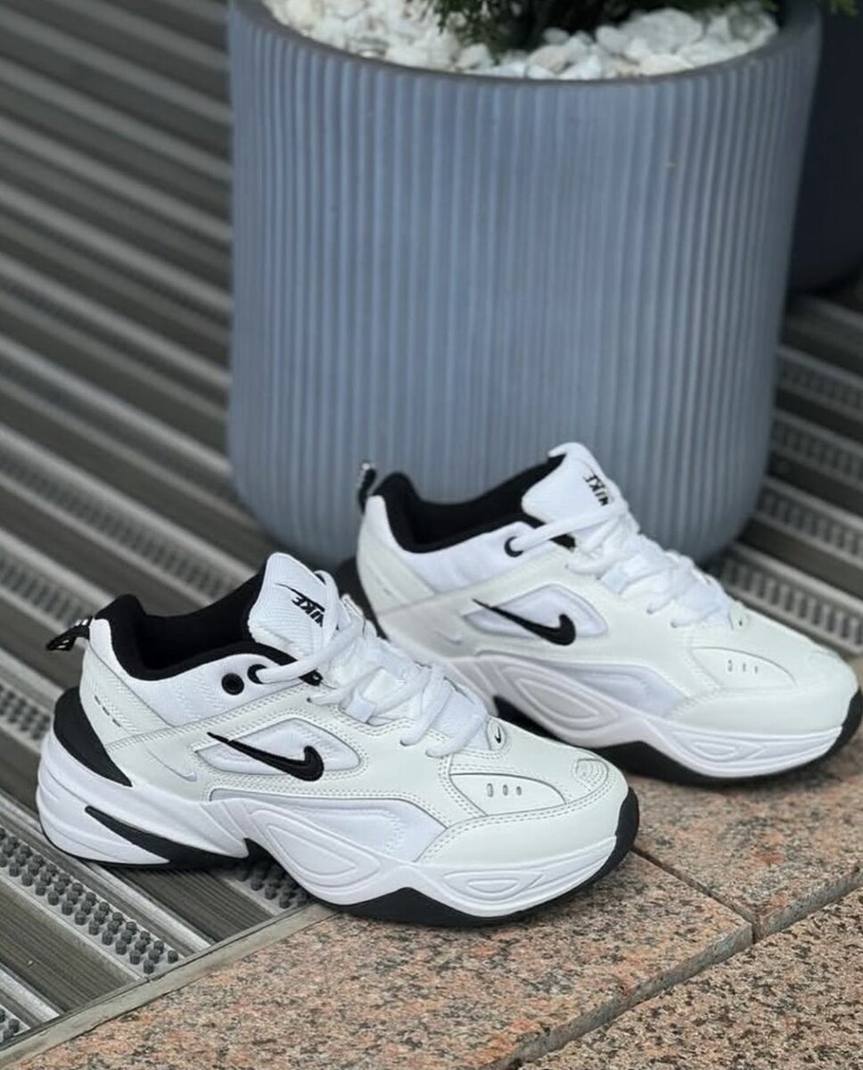 Baskets blanches tendance homme