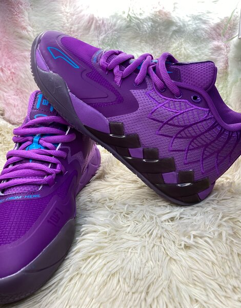 Chaussures de sport violettes