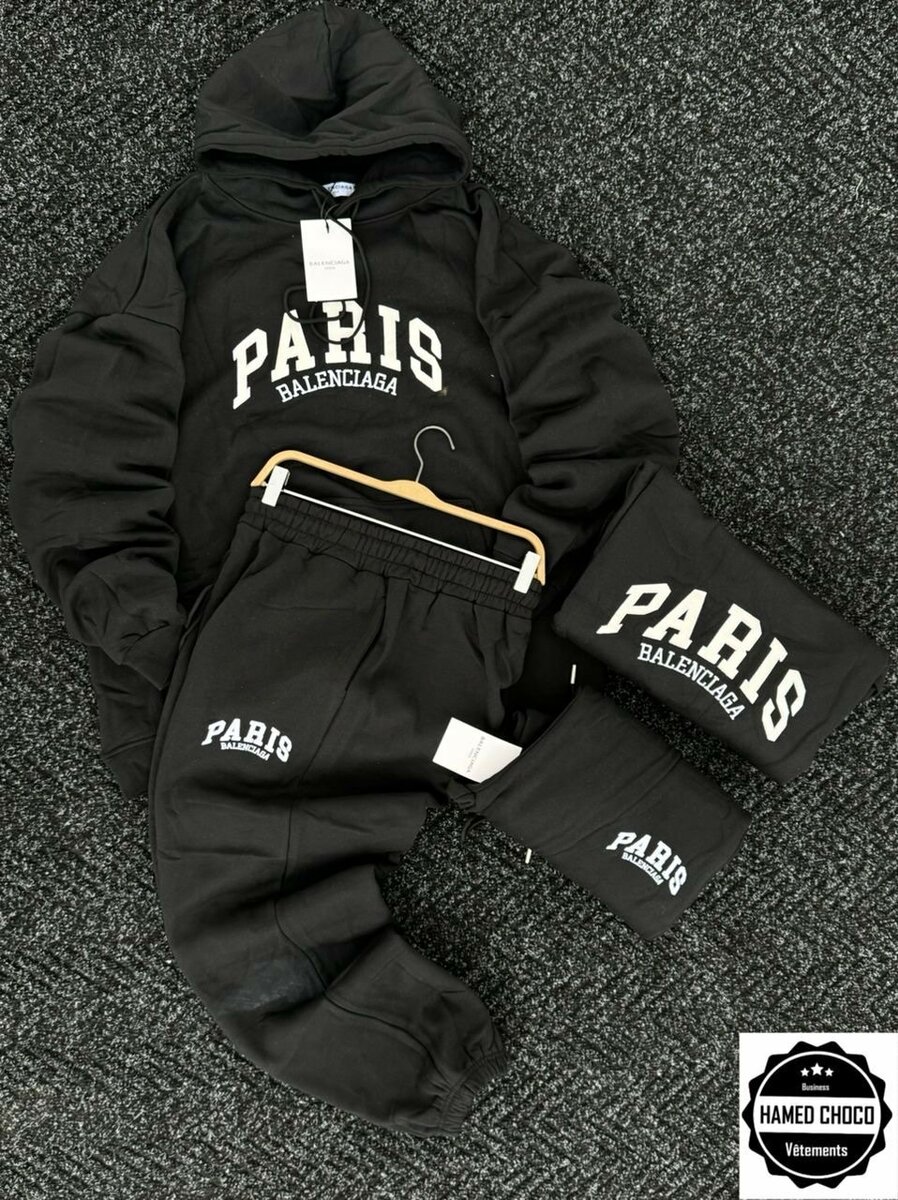 Complet homme disponible à de bon prix